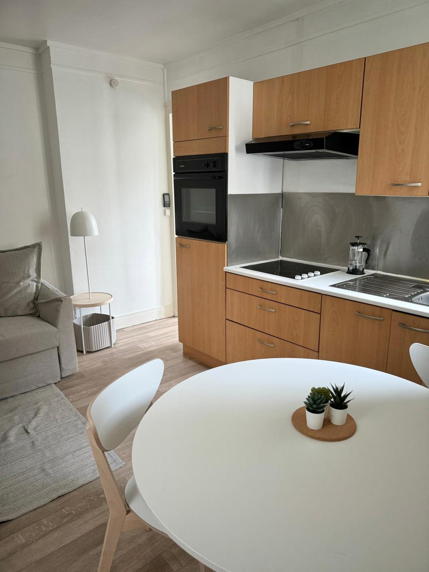Charonne Apartment Париж Екстериор снимка