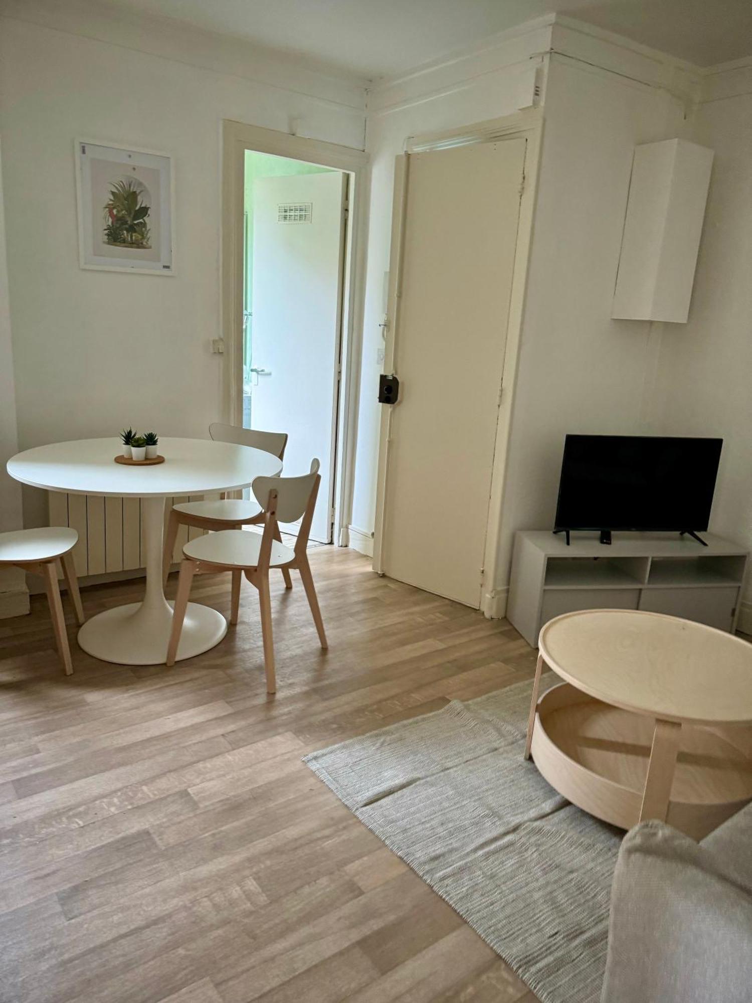 Charonne Apartment Париж Екстериор снимка
